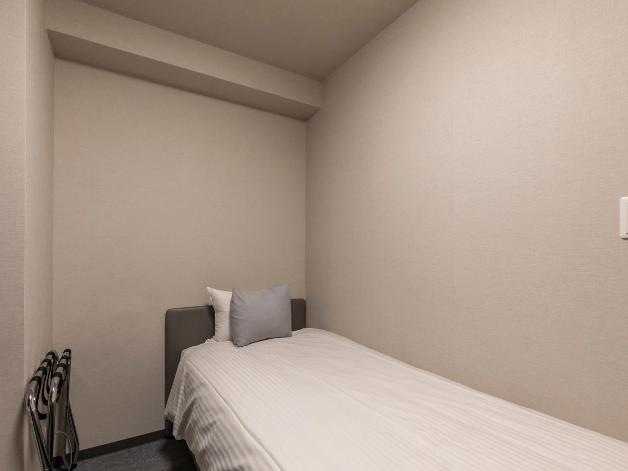 Tabist Unihotel Midosuji Hommachi Осака Экстерьер фото